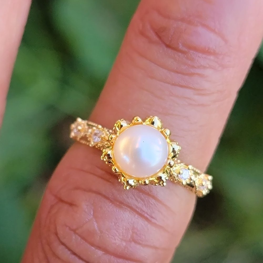 Stunning and classy gold plated ornate and decorative genuine pearl ring